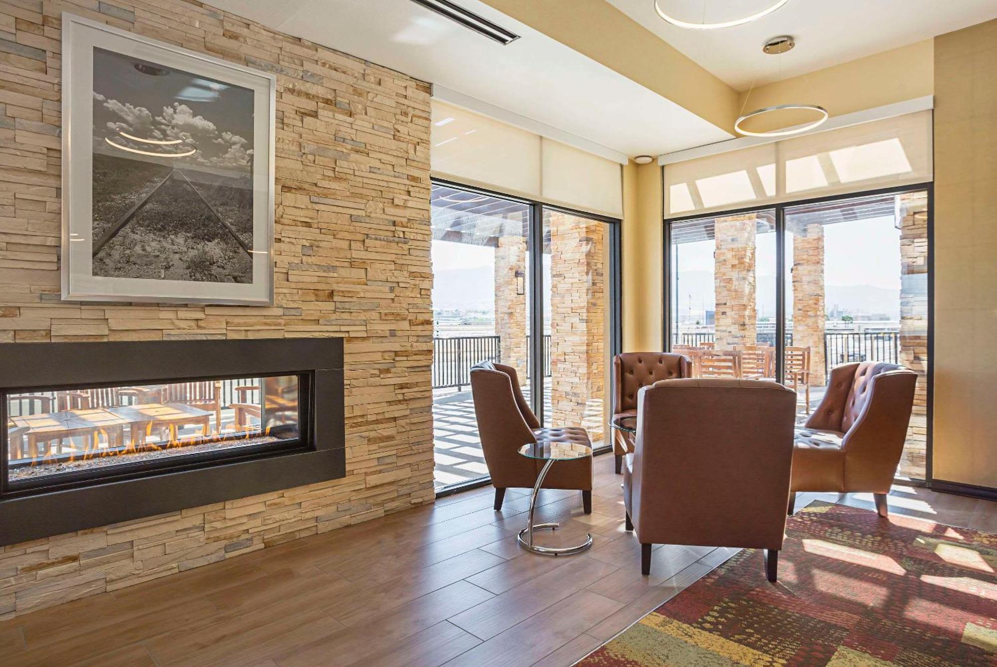 The Hotel At Sunland Park Casino El Paso, Ascend Hotel Collection エクステリア 写真